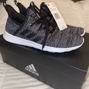 Adidas Cloudfoam pure